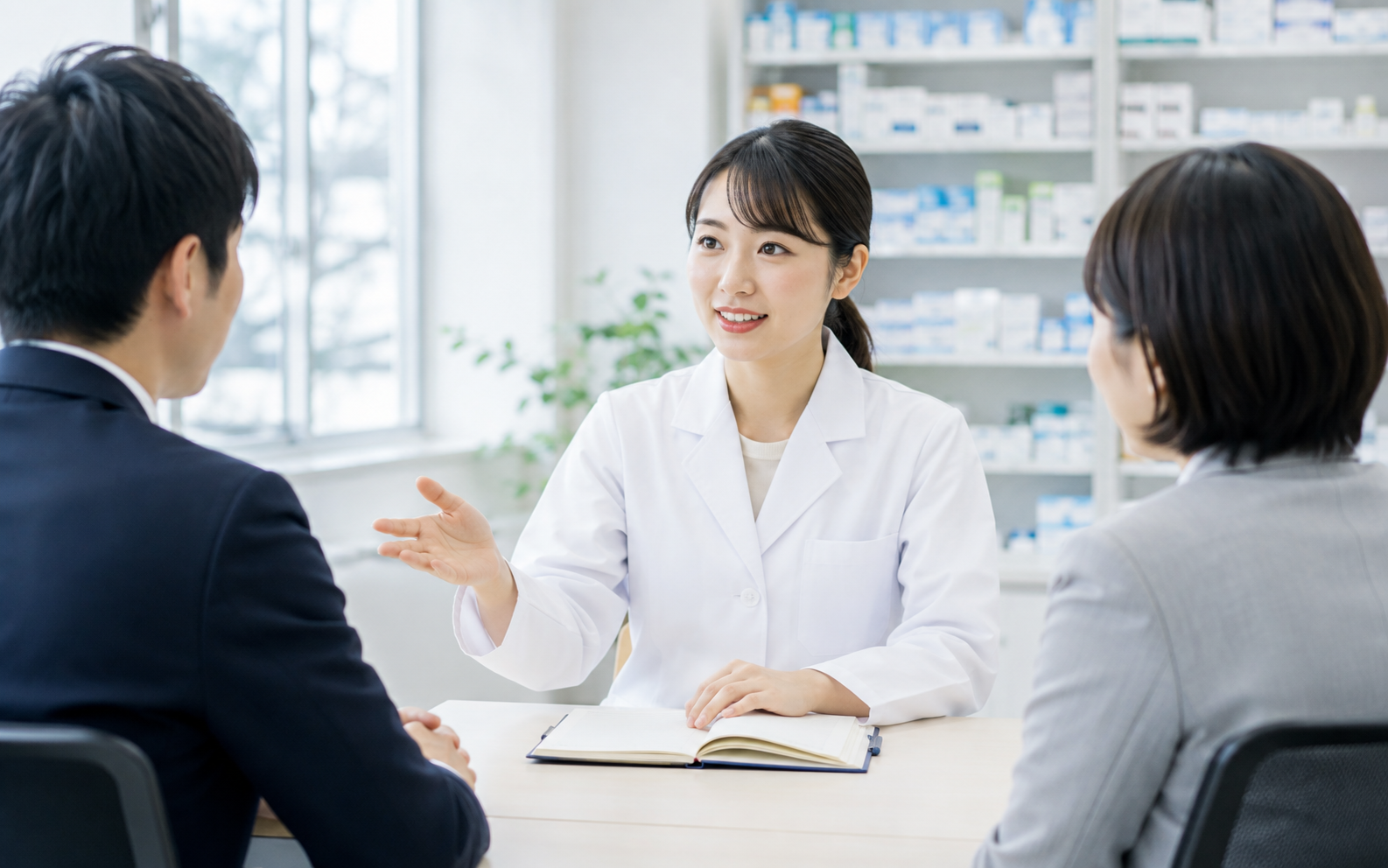 薬剤師面接で質問を通じて働き方を確認する場面